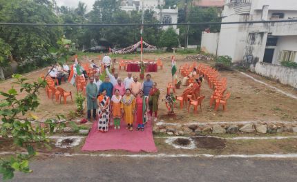 Tree plantations today at Shanti Niketan Colony, Mahendra Hills